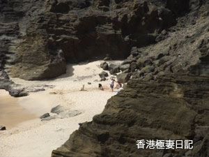 ハロア潮吹穴（Halona Blowhole）のビーチ♪ _f0190653_22164360.jpg