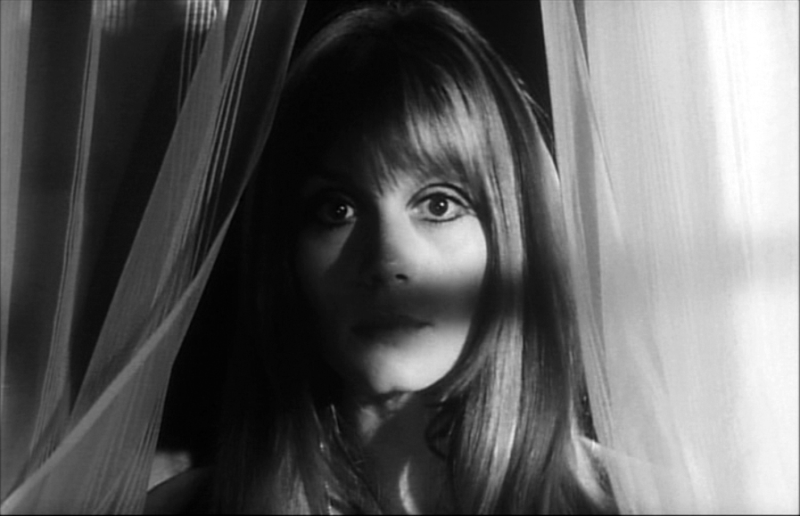 フランソワーズ・ドルレアック（Francoise Dorleac）「袋小路」（1965）其の壱_e0042361_2347168.jpg