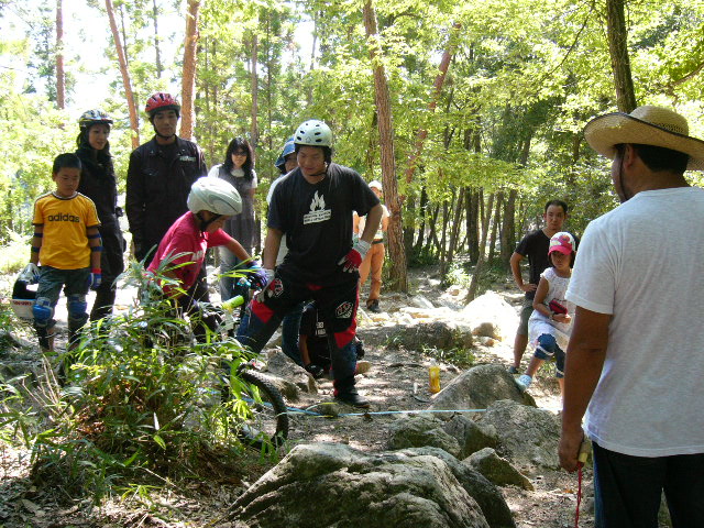 関西バイクトライアル 2009kjtカップ 第二戦sbクラス優勝_b0133403_10464784.jpg