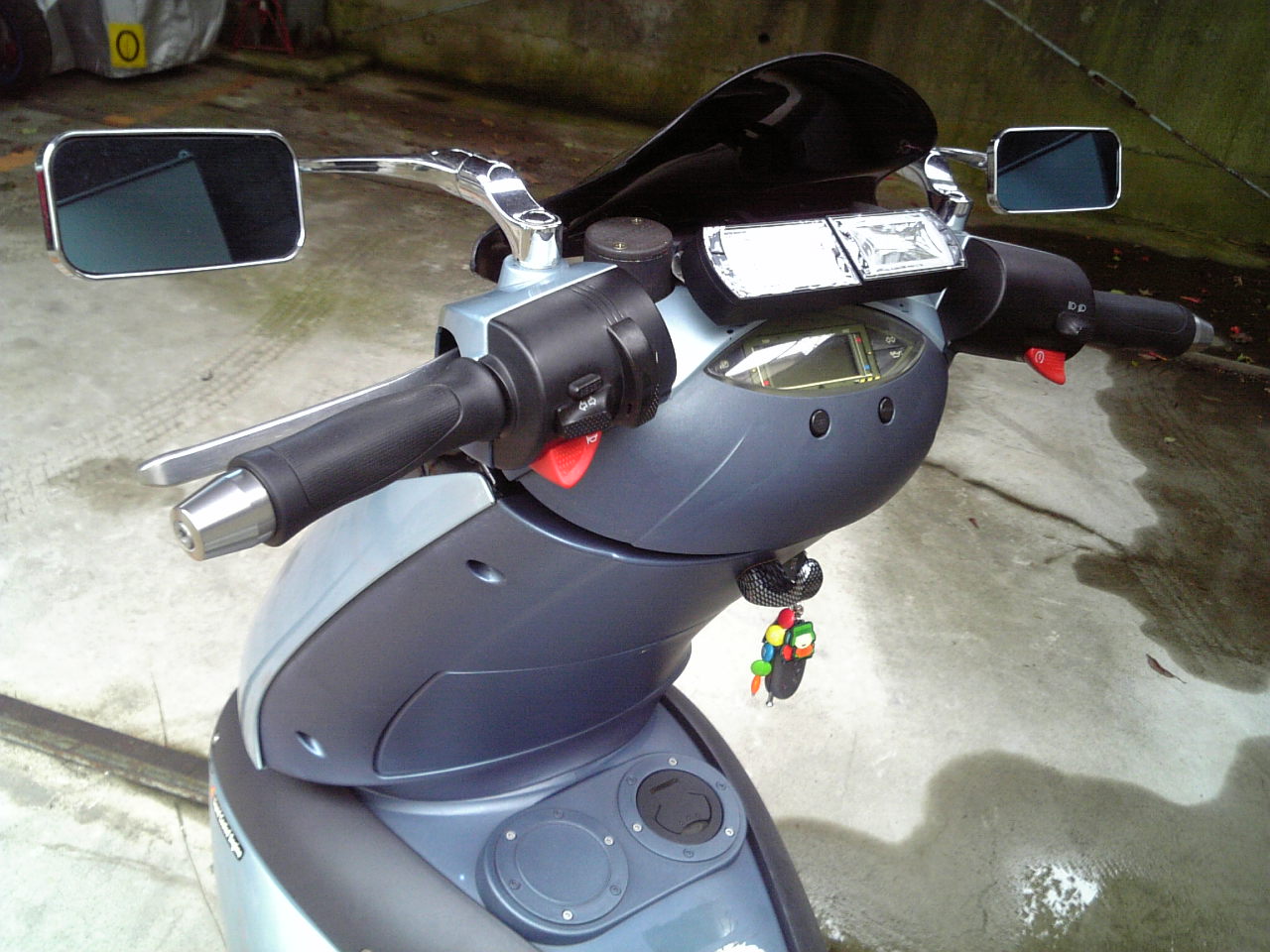 アプリリア エリア51 Aprilia Area51 インプレ イタリアン スクーター jt工房 アプリリア エリア51 Aprilia Area51 インプレ イタリアン スクーター jt工房