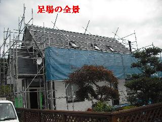 屋根塗装・初日_f0031037_2122202.jpg