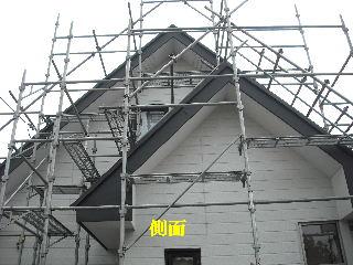 屋根塗装・初日_f0031037_21222975.jpg