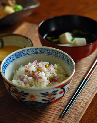 重陽の節句　菊ご飯_f0032481_17153330.jpg