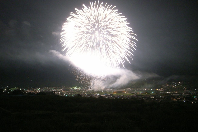 町中を照らす大爆発 榛名ふるさと祭り商工祭花火大会 カメラ小僧ぷーちゃんのgrフォトダイアリー