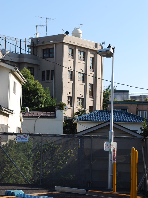 東京都渋谷区立広尾小学校(昭和モダン建築探訪)_f0142606_034526.jpg