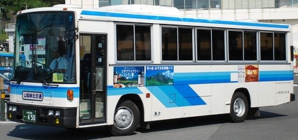 山梨県国中地方の富士重工架装車 3題_e0030537_1293259.jpg