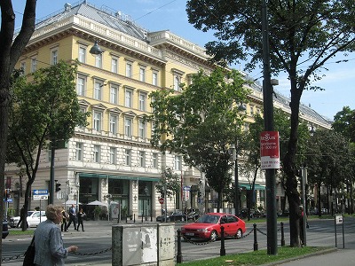 Grand Hotel Wien レストラン 雲海_c0167813_5454933.jpg