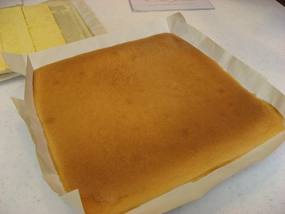 体験レッスン 「ショートケーキ」_b0184436_2355925.jpg