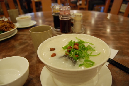 中華粥のおいしい季節になりました。 「粥麺館」_d0129786_14162483.jpg