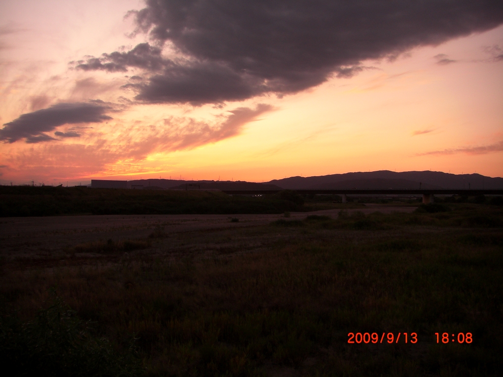 e0171018_23582210.jpg