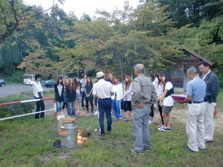 京都産業大学・大室ゼミの学生達が今立にやってきました(初日)_e0061225_1792272.jpg
