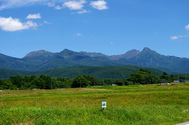 夏の八ヶ岳はカッコイイ_d0059441_2319282.jpg