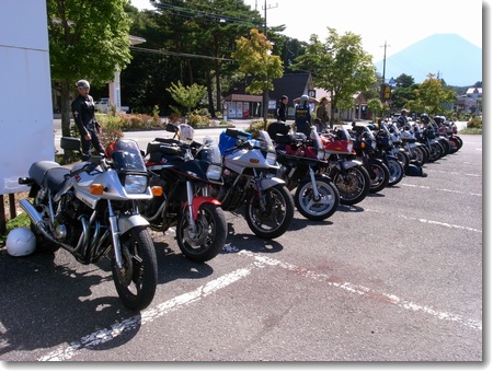 \'09 排気量無制限KATANA・ミーティング in 本栖湖_c0147448_18333957.jpg