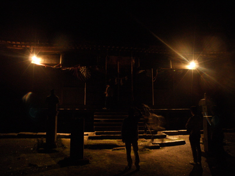 夜のガイドのひとコマ(夜の早池峰神社編)_f0075075_5473315.jpg