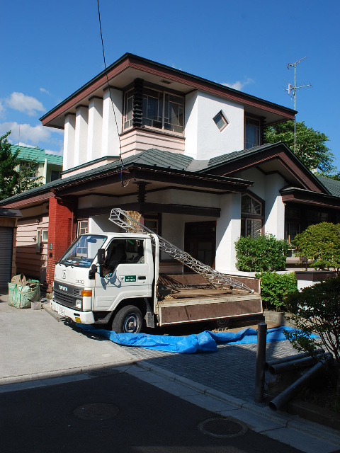 函館元町のプレーリーハウス(函館のモダン邸宅探訪)_f0142606_2339413.jpg