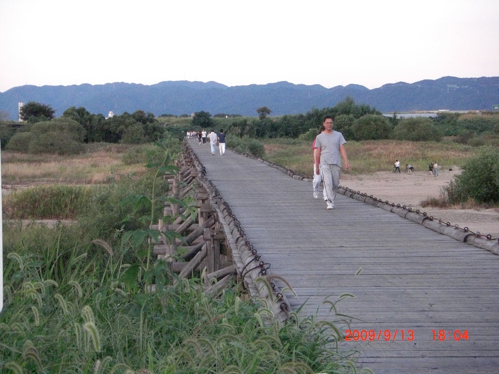 e0171018_0215432.jpg
