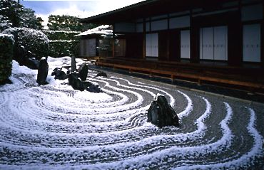 鳩山文化大革命・デザート政策の致命的欠陥_d0123476_1216199.jpg