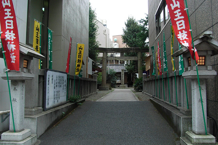 b0006870_10221945.jpg