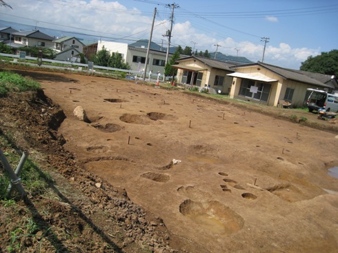 町頭遺跡現地説明会_a0087378_634299.jpg