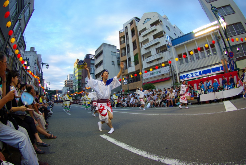 徳島阿波踊り２００９その３_a0009554_23345783.jpg