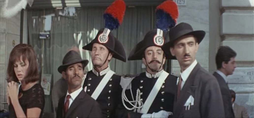 ブリット・エクランド（Britt Ekland）「紳士泥棒／大ゴールデン作戦」（1966）①_e0042361_2254339.jpg