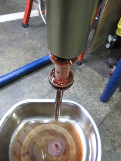 2006 ROCKSHOX PIKE DUALAIRを作業中_e0069415_1618162.jpg