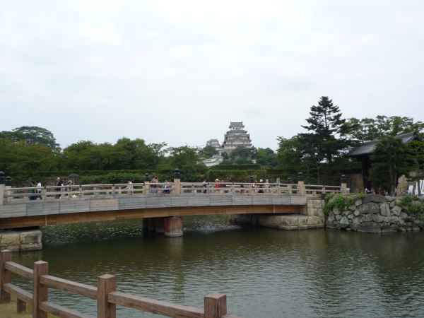 d0149379_1635437.jpg