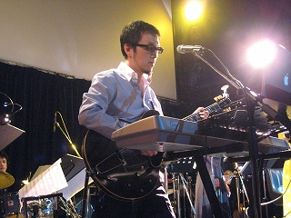 名古屋ボトムラインの楽屋より_e0123412_1425055.jpg