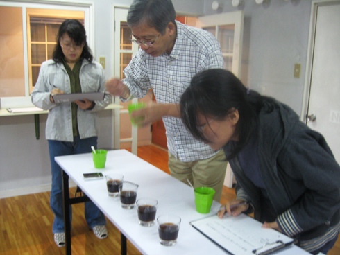 利きコーヒー&パナマゲイシャを楽しむ会「ユナイトコーヒー」_b0140235_122763.jpg