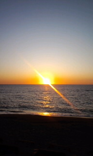 日本海に沈む夕日_c0107673_1731227.jpg