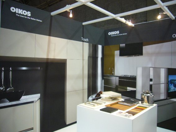 LIVING &DESIGN キッチンのニュース_a0116902_0533416.jpg