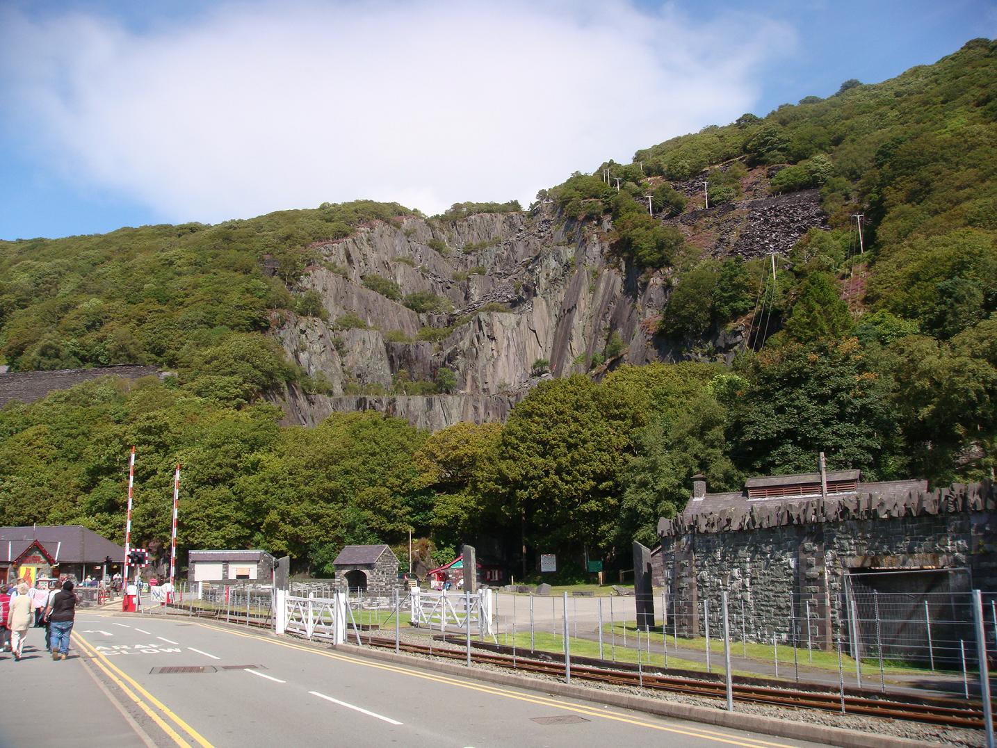 Llanberis-Snowdonia National Park-(Wales)_b0132411_18165195.jpg