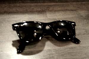 Ray-Banをかける男_a0133078_958028.jpg