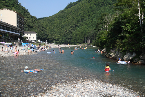 川湯温泉_c0119036_22373094.jpg