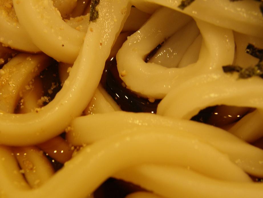 得得製麺 岸田堂店_c0118393_18403678.jpg
