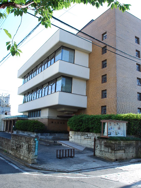 東京自由学園講堂、婦人之友社(昭和モダン建築探訪)_f0142606_6433786.jpg