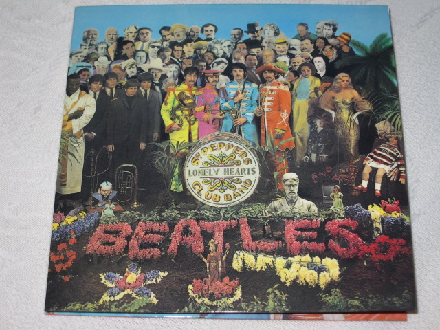 THE BEATLES / Sgt. Pepper\'s Lonely Hearts Club Band (MONO) (紙ジャケ)_b0042308_1259247.jpg
