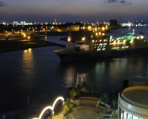 f0006510_1056361.jpg