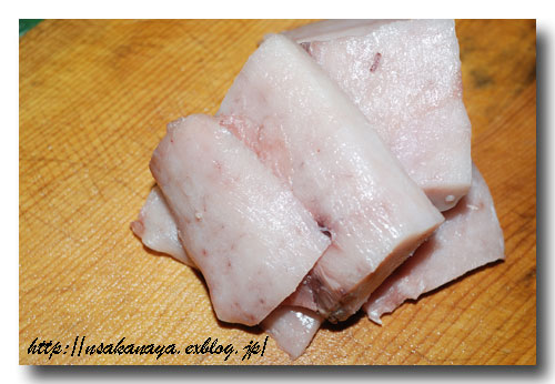 メカジキとシャキシャキ野菜のピリ辛炒め.....カジキは切り落しでOK ♪_d0069838_1263939.jpg