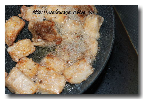 メカジキとシャキシャキ野菜のピリ辛炒め.....カジキは切り落しでOK ♪_d0069838_127586.jpg
