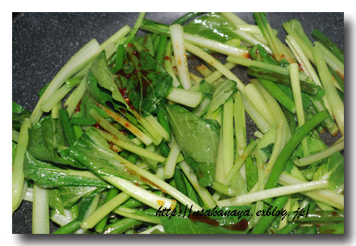 メカジキとシャキシャキ野菜のピリ辛炒め.....カジキは切り落しでOK ♪_d0069838_12954.jpg