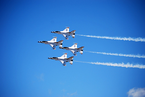 Thunderbirds　In　Hawaii_f0162440_12123981.jpg