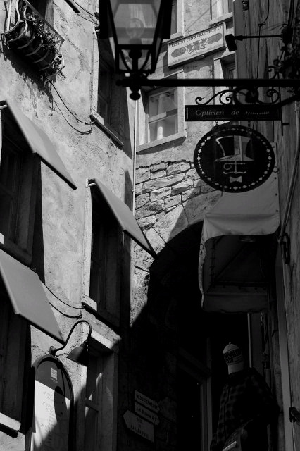 モノクロの街 一枚のphotograph モノクロの街 一枚のphotograph