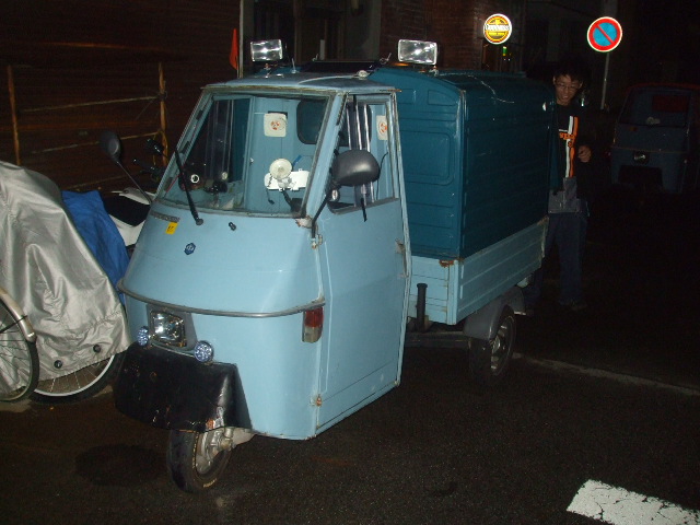 鉄人トミー 変態ツインズ_c0060469_22153117.jpg