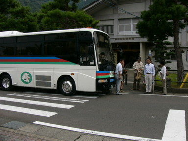 東近江ハンドシェイク農家民宿体験研修ツアーの皆様がお越しになりました(初日)_e0061225_13313250.jpg