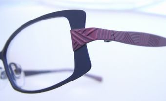 LAFONT(ラフォン)新作のメタルフレーム。 by甲府店_f0076925_16352661.jpg