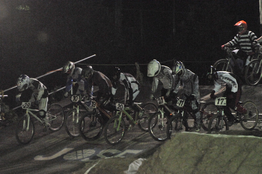 09\"JOSF Japan Open 2Days Race：VOL2ナイトレースMTBエキパ、エリート決勝_b0065730_849431.jpg