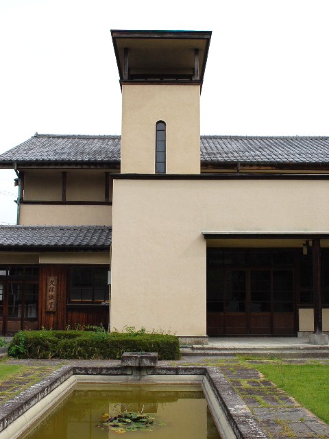 栃木県真岡市の久保講堂(昭和モダン建築探訪)_f0142606_011523.jpg