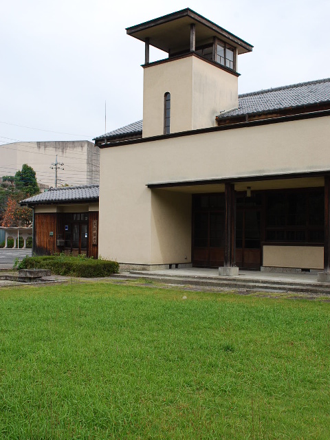 栃木県真岡市の久保講堂(昭和モダン建築探訪)_f0142606_0184986.jpg