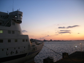 f0043559_1283633.jpg